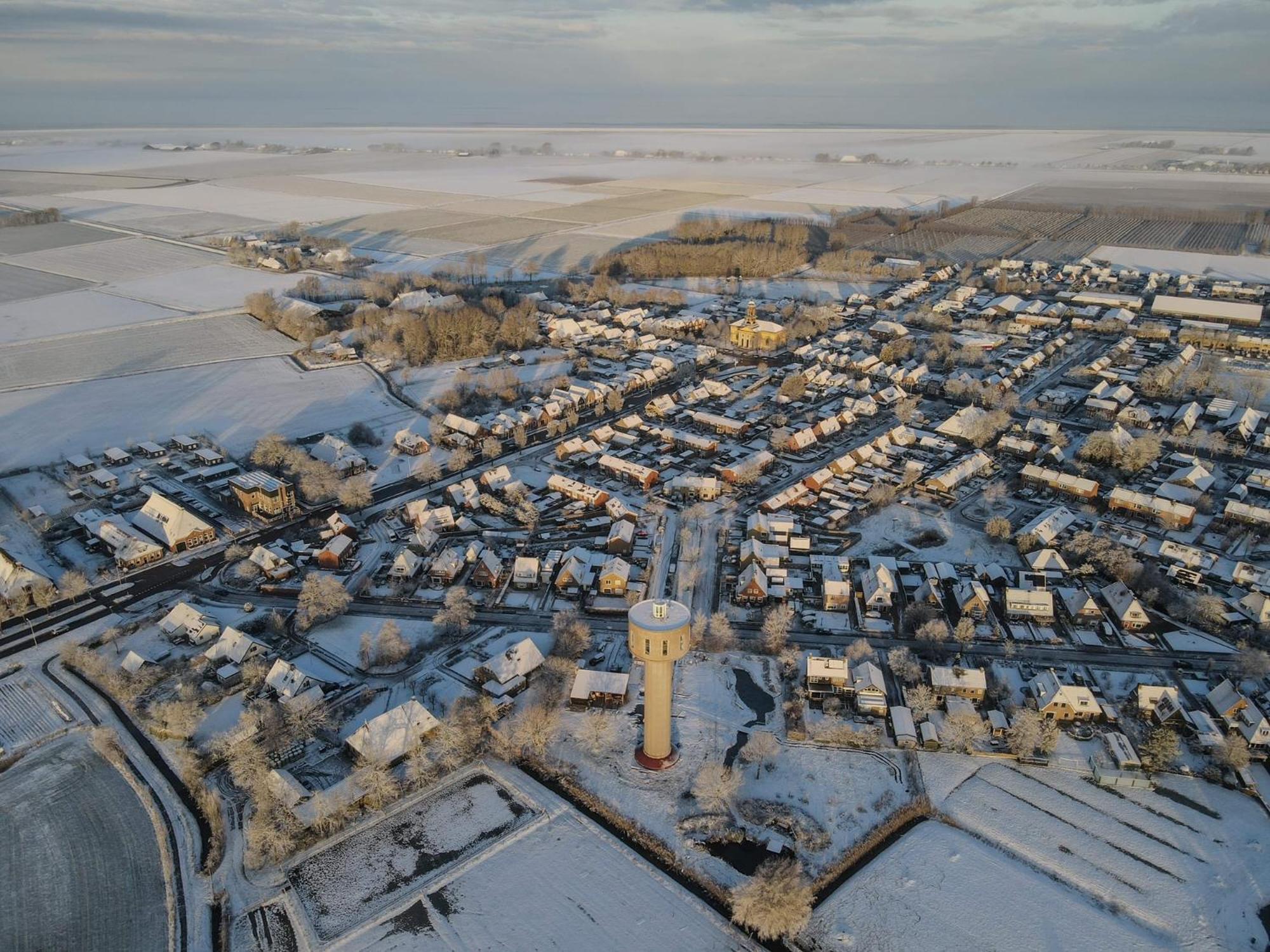 Watertorenhotel Wadhoog Sint Jacobiparochie Екстериор снимка